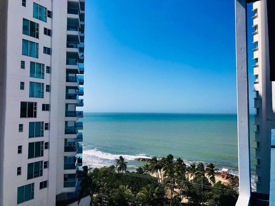 10mo Piso, Piscina, Jacuzzi Y A Pasos De La Playa Apartamento