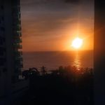 10Mo Piso, Piscina, Jacuzzi Y A Pasos De La Playa