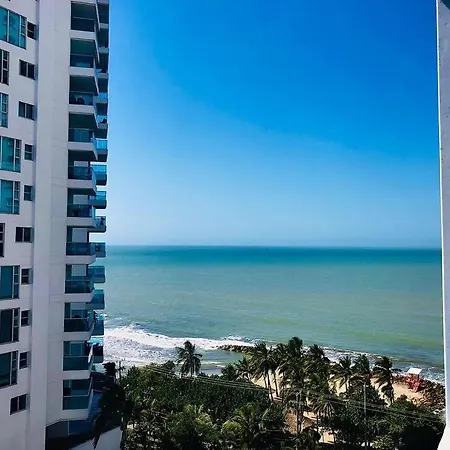 10mo Piso, Piscina, Jacuzzi Y A Pasos De La Playa Apartamento