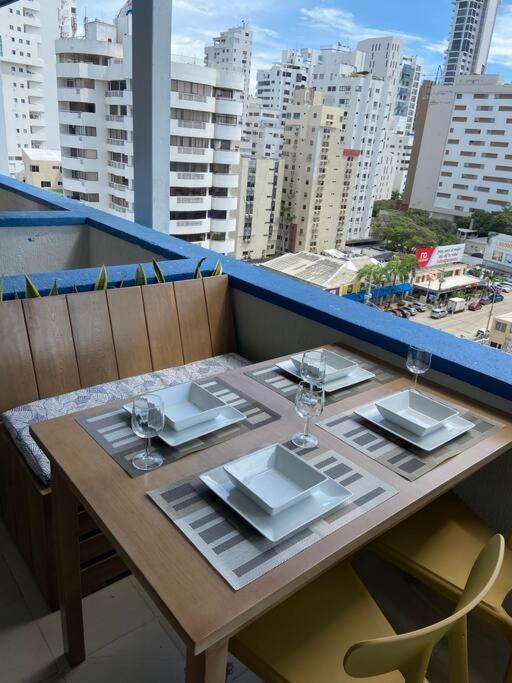 Apartamento 10mo Piso, Piscina, Jacuzzi Y A Pasos De La Playa